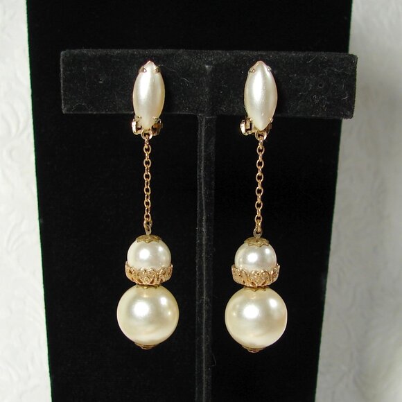 Lewis Segal California Clip-On Gold/Faux Pearl Drop EARRINGS, Vtg 1949-60s F73 - Picture 2 of 8
